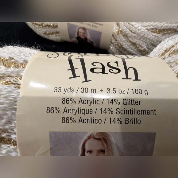 Premier Yarns Starbella Flash Yarn in Cream and Gold 2x 100g Skiens - Picture 4 of 9